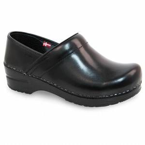 NEW SANITA women's original professional cabrio clog - medium width in black